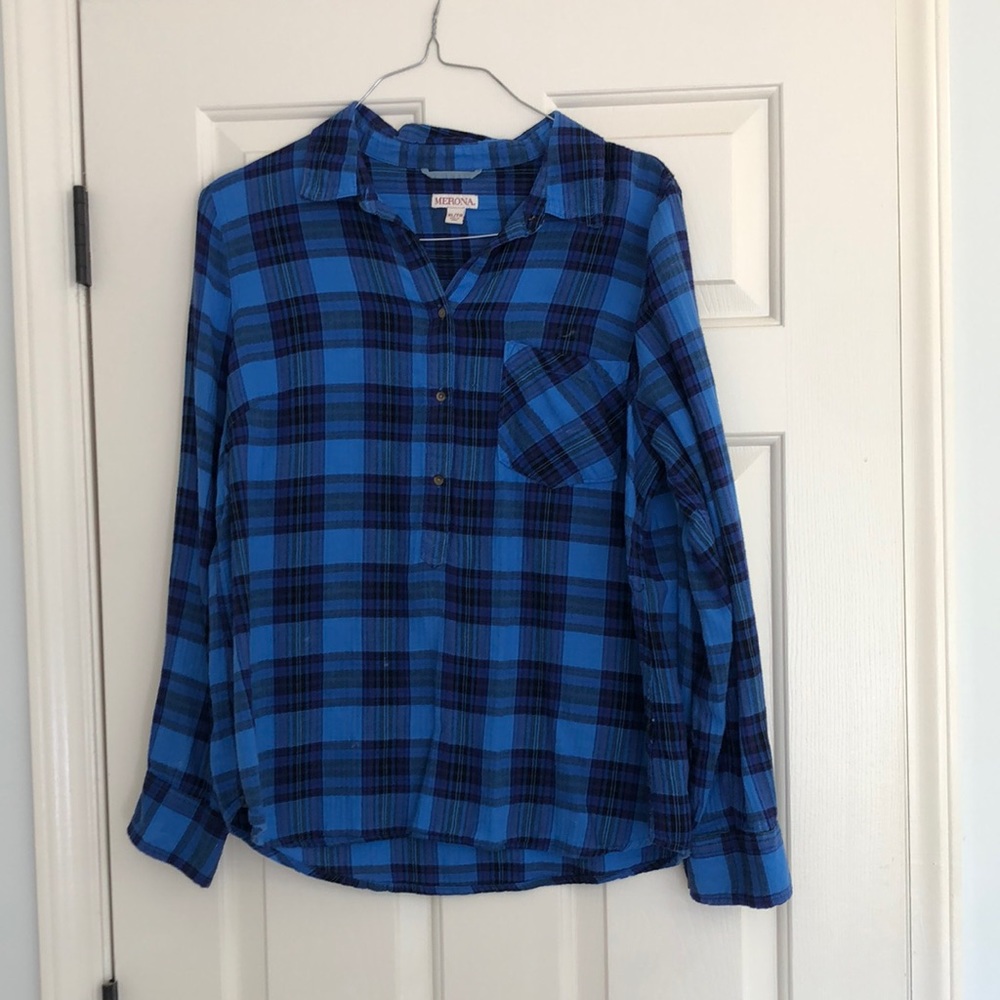 Light weight plaid shirt